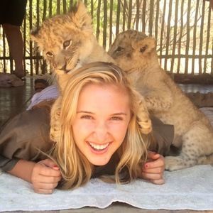 Meet your Posher, Claire